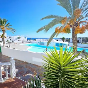 Azul Tuscan Playa Y Piscina , Costa Teguise España